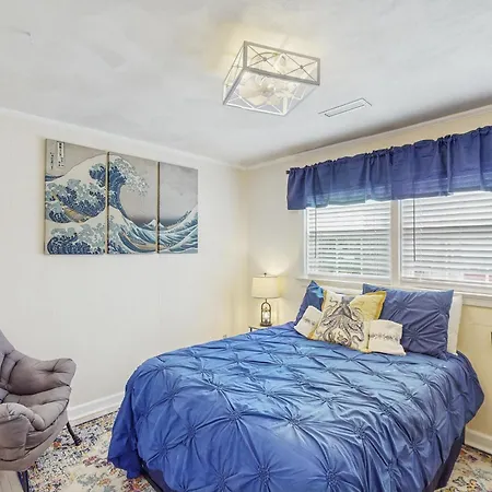 Barefoot Bungalow